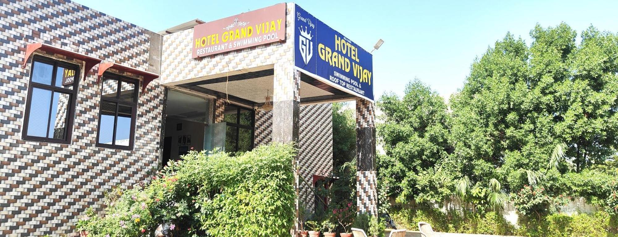 Hotel Grand Vijay Puskár Kültér fotó